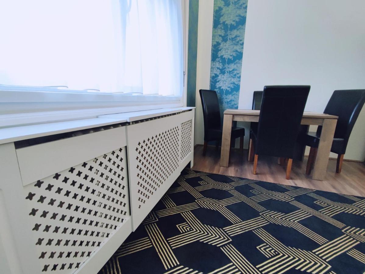 Central Palace Apartman デブレツェン エクステリア 写真