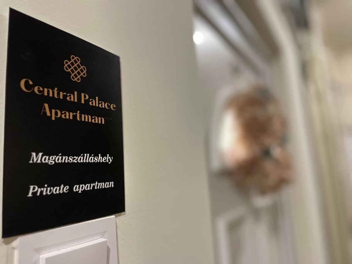 Central Palace Apartman デブレツェン エクステリア 写真